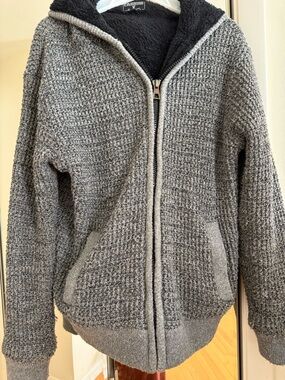 Men's Gray Full-Zip Knit Sweater with Sherpa Hood